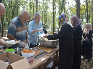 GÜZ PİKNİĞİNDE BULUŞTUK.