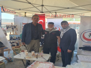 ÇEFES EĞİTİM FESTİVALİNDE STANT AÇTIK